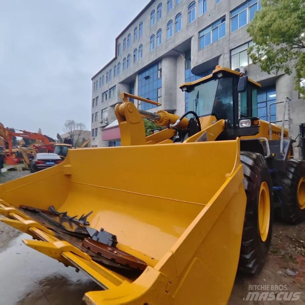 SDLG 958F Iekrāvēji uz riteņiem