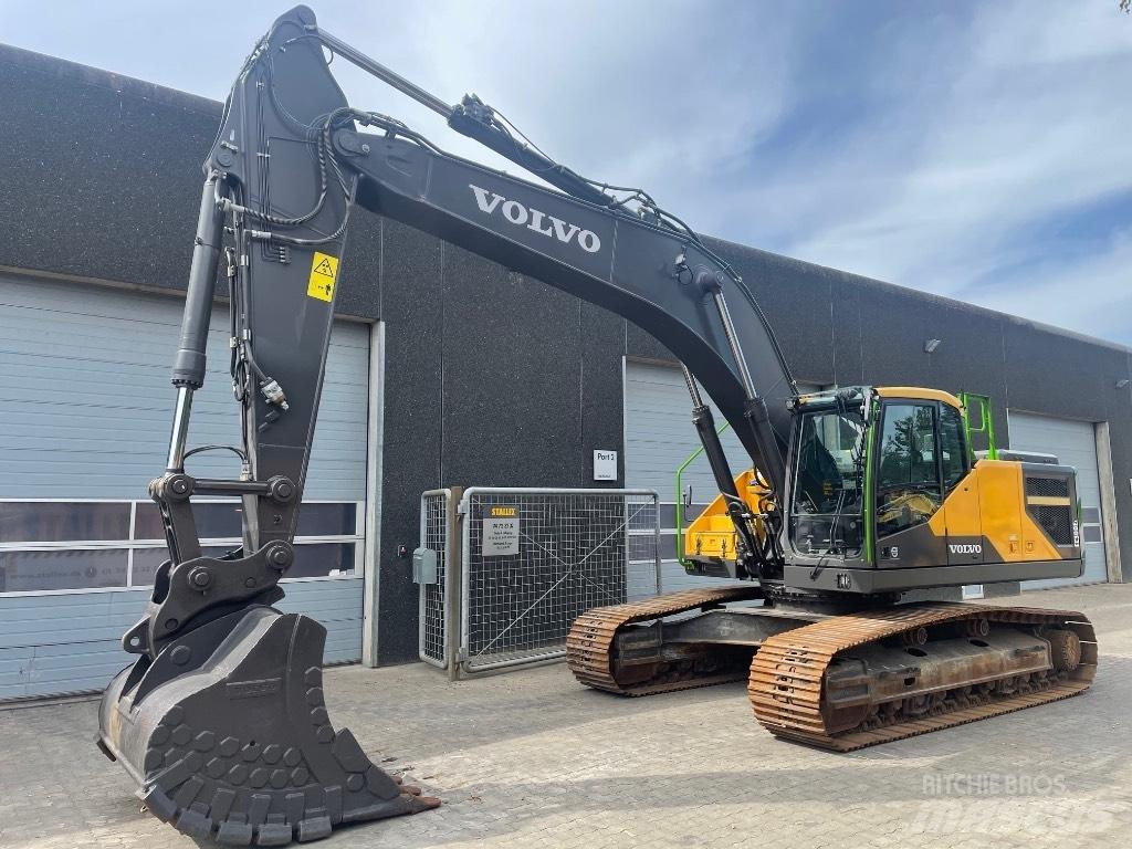 Volvo EC300EL Kāpurķēžu ekskavatori