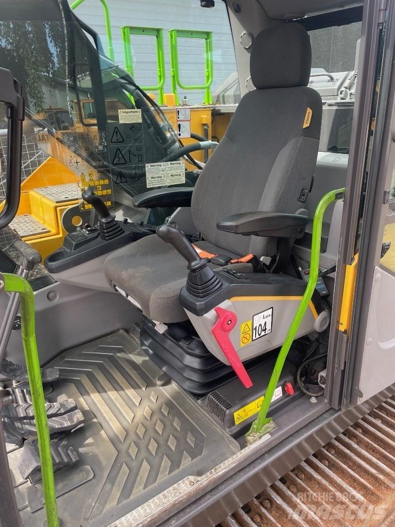 Volvo EC300EL Kāpurķēžu ekskavatori