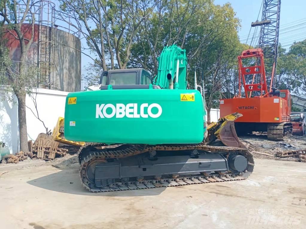 Kobelco SK 200 Kāpurķēžu ekskavatori