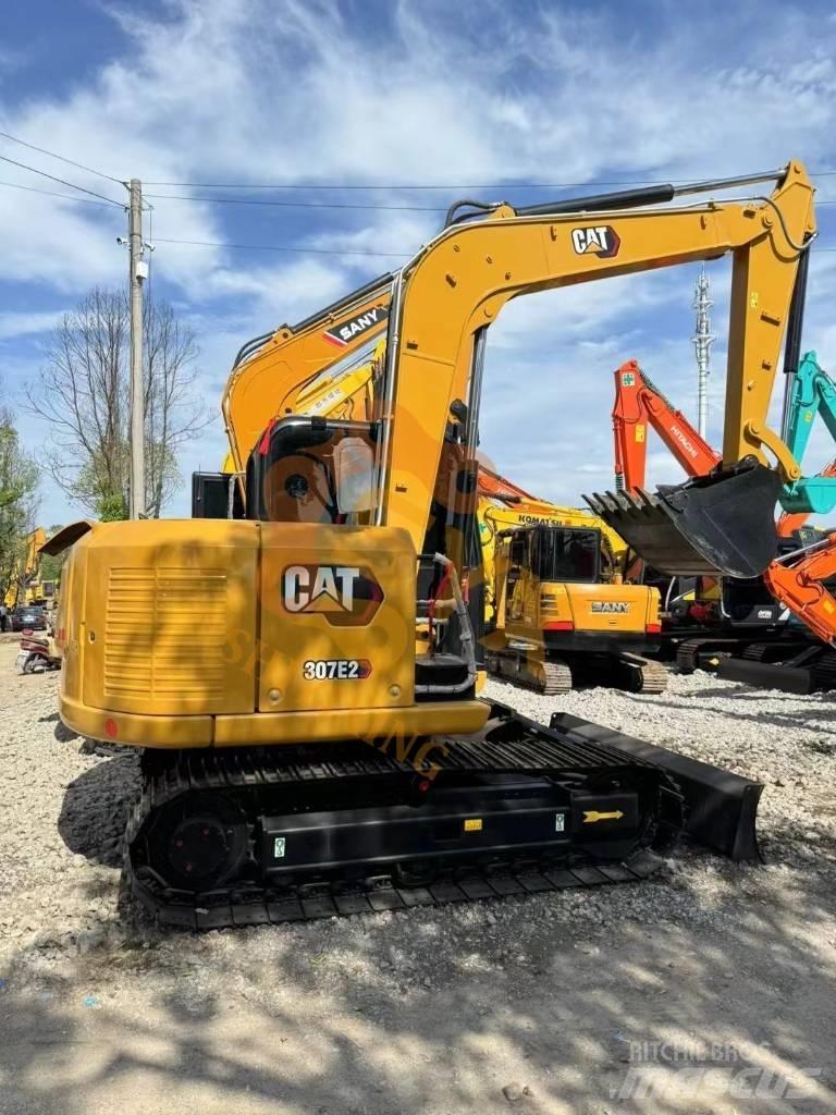 CAT 307 E2 Vidēja lieluma ekskavatori 7 t - 12 t