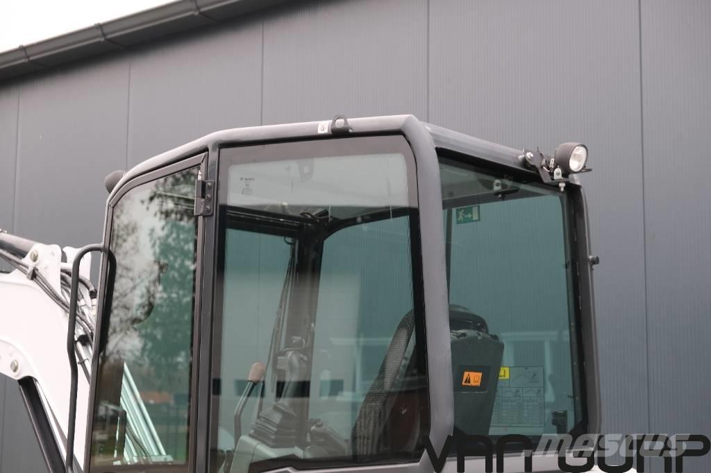 Bobcat E34 | 2021 | 830h Mini ekskavatori < 7 t