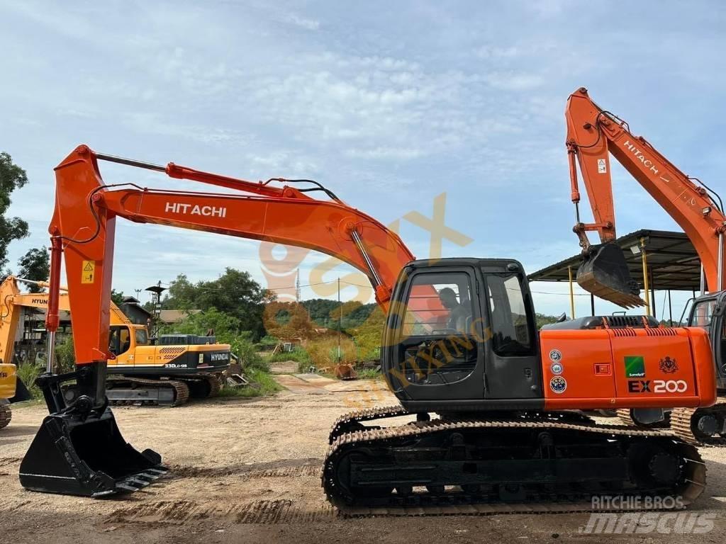Hitachi EX 200 Kāpurķēžu ekskavatori