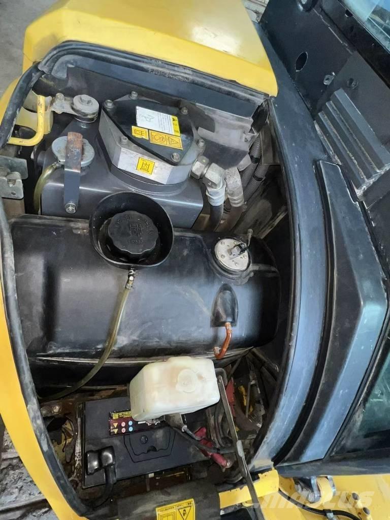 Komatsu 40MR Mini ekskavatori < 7 t