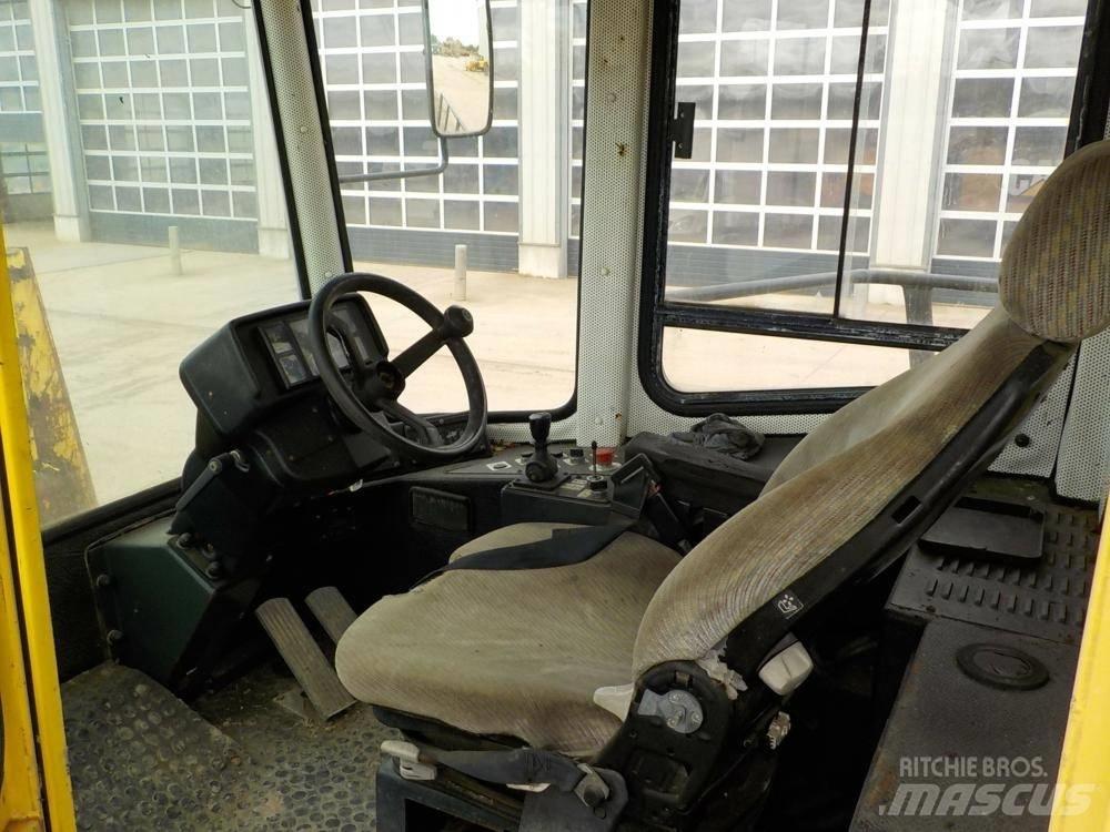 Bomag BC 671 RB Atkritumu preses