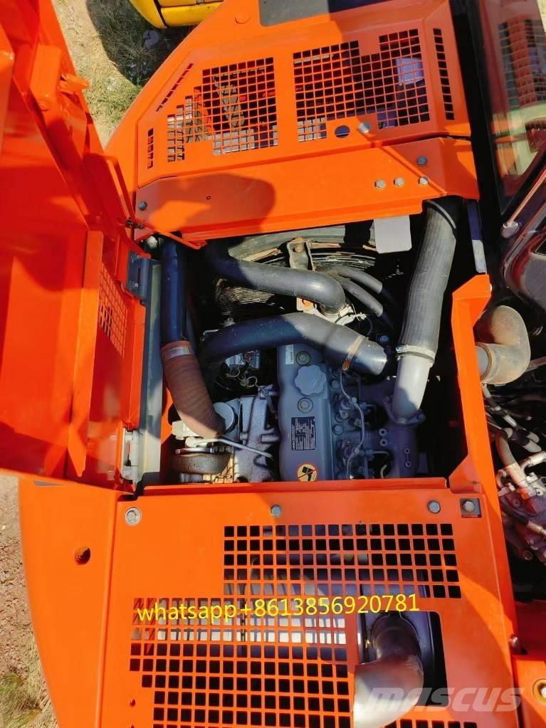 Hitachi ZX 135 US Kāpurķēžu ekskavatori