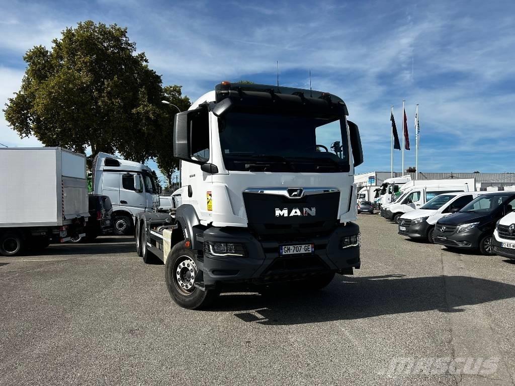 MAN TGS 26.430 Treileri ar āķi