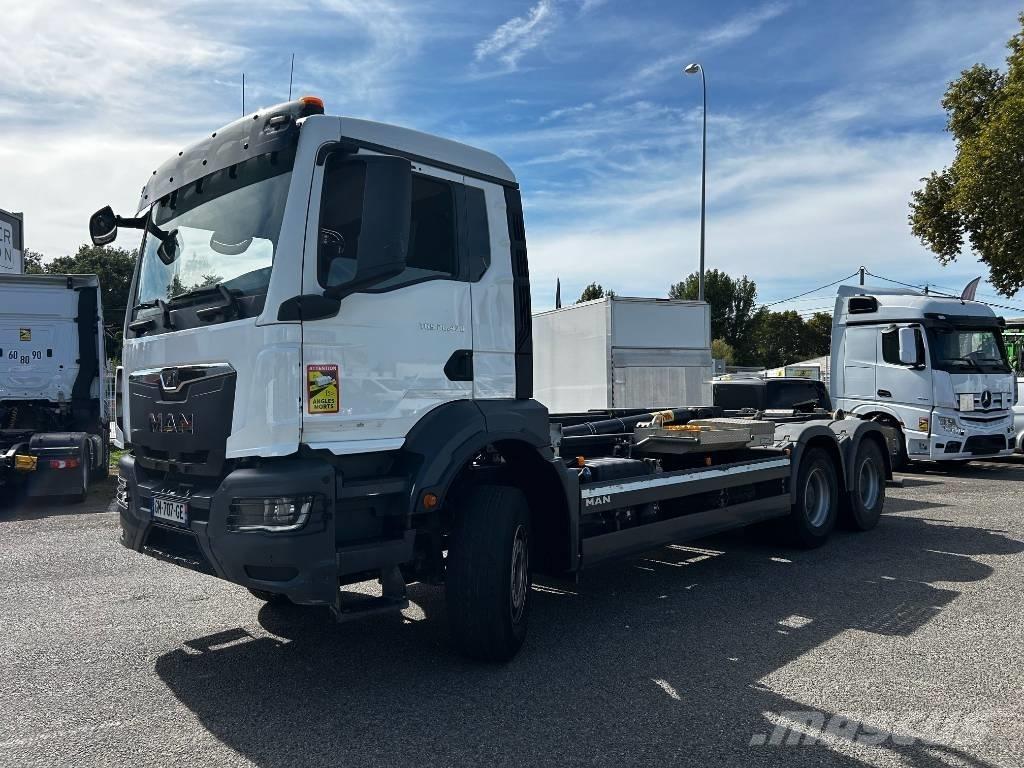 MAN TGS 26.430 Treileri ar āķi
