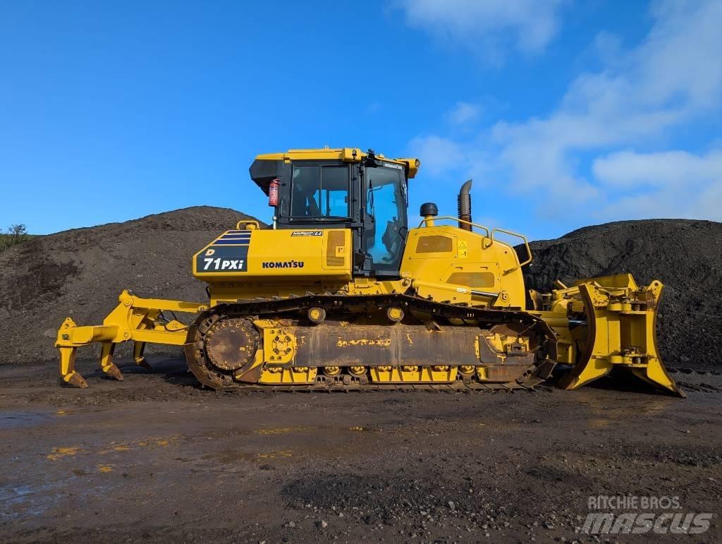 Komatsu D71PXi-24 Kāpurķēžu buldozeri