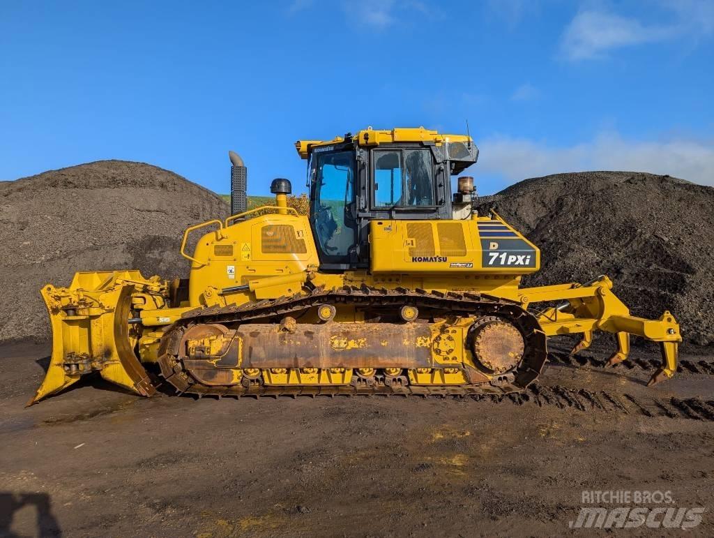 Komatsu D71PXi-24 Kāpurķēžu buldozeri