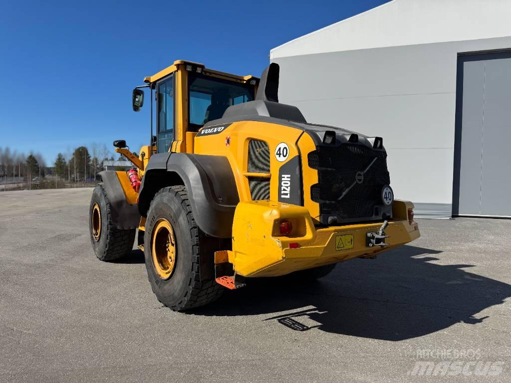 Volvo L 120 H Iekrāvēji uz riteņiem