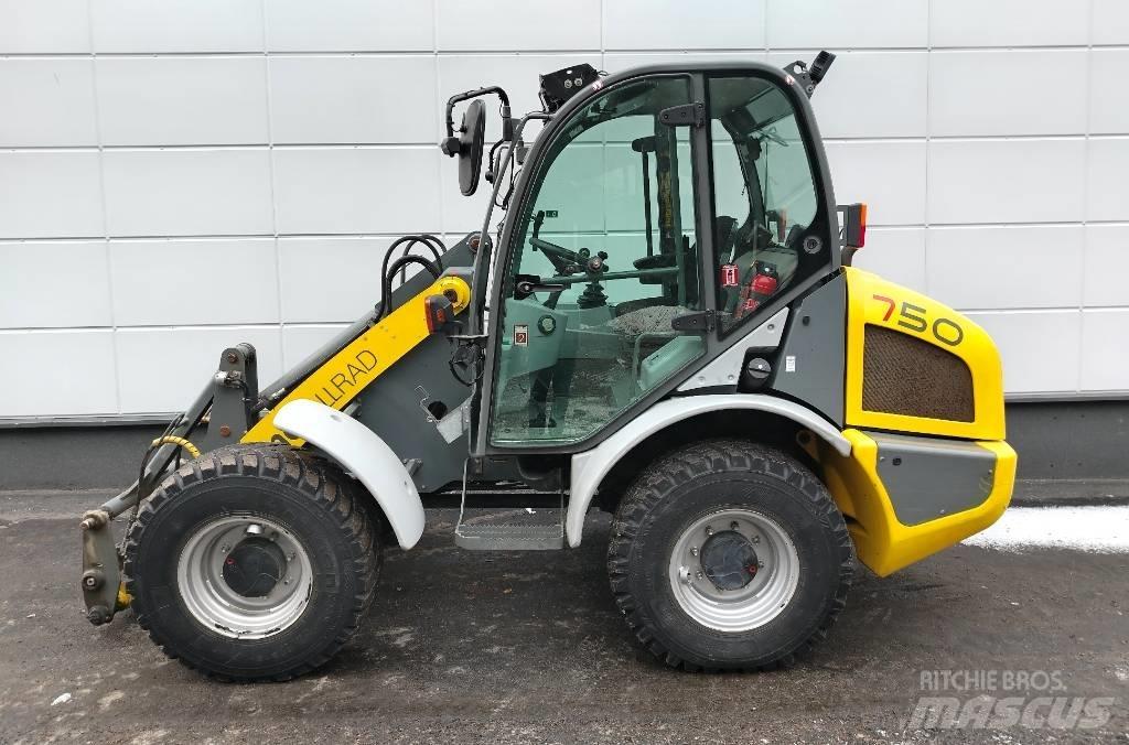 Kramer 750 Iekrāvēji uz riteņiem