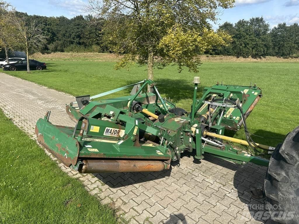 Major TDR 16000 Pļaujmašīnas