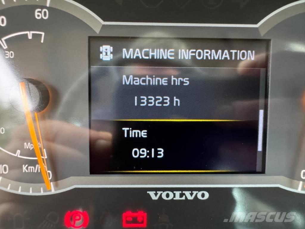 Volvo L 180 H Iekrāvēji uz riteņiem