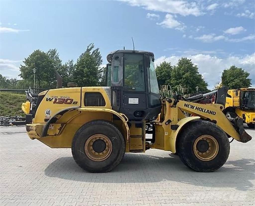 New Holland W 130B Iekrāvēji uz riteņiem