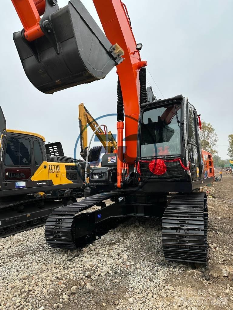 Hitachi ZX 200-6 Kāpurķēžu ekskavatori