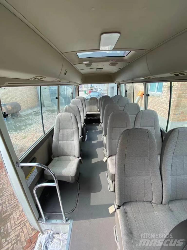 Toyota Coaster Bus Mikroautobusi