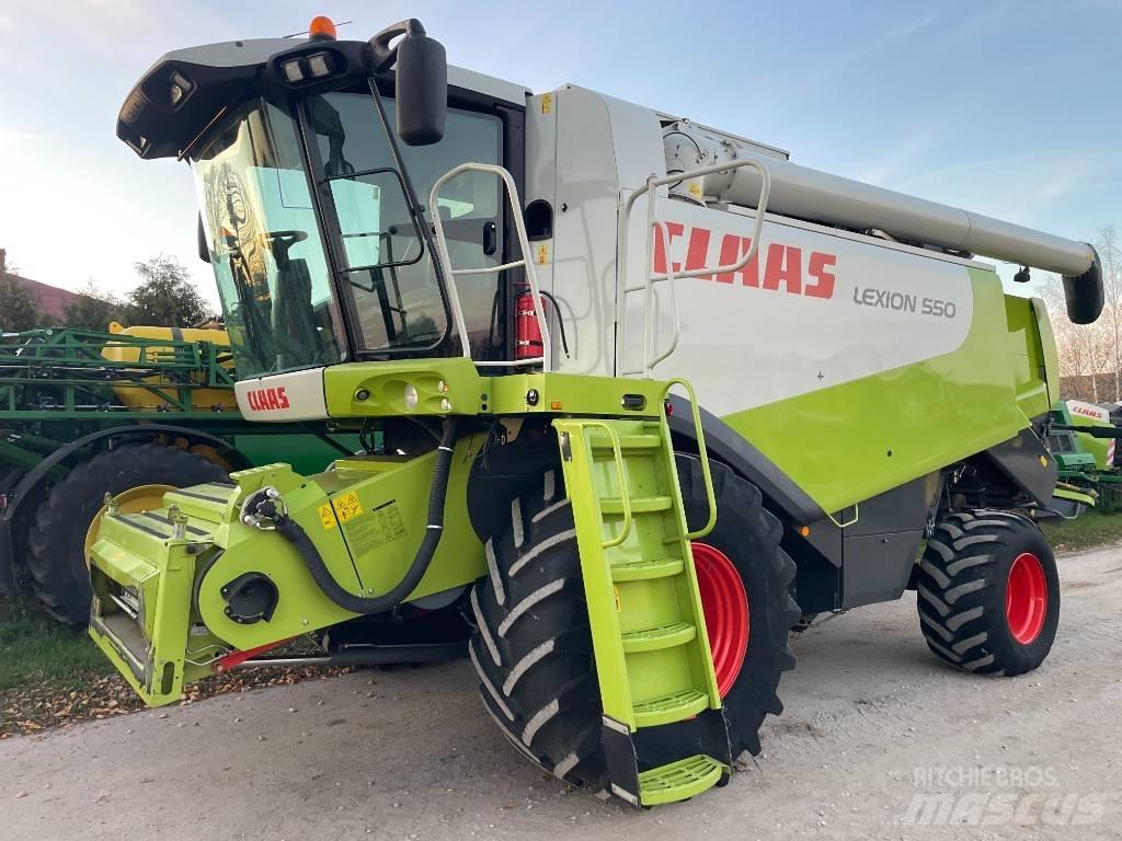 CLAAS Lexion 550 Ražas novākšanas kombaini