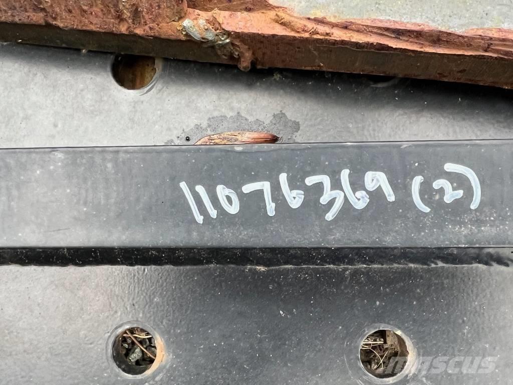 Fendt PICK UP HITCH Cits traktoru papildaprīkojums