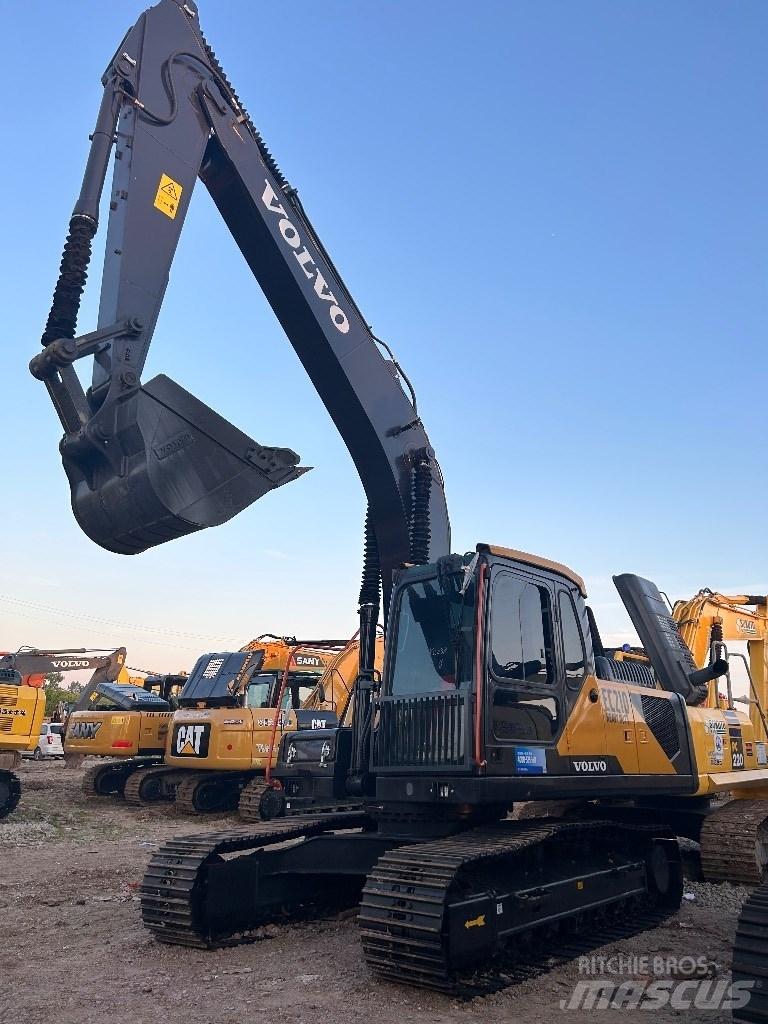 Volvo EC 210 Kāpurķēžu ekskavatori