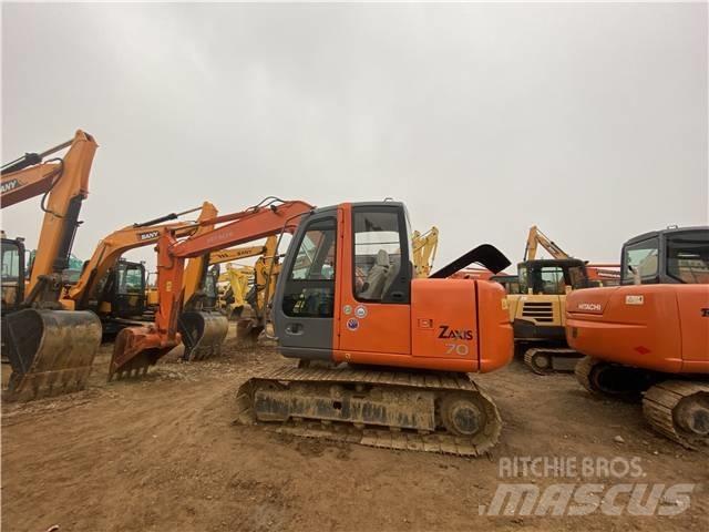 Hitachi ZX 70 Kāpurķēžu ekskavatori