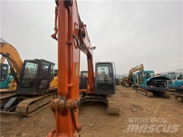 Hitachi ZX 70 Kāpurķēžu ekskavatori
