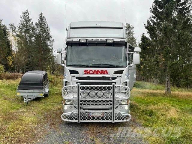 Scania R 560 6*2 Platformas/izkraušana no sāniem