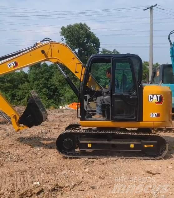 CAT 307E Kāpurķēžu ekskavatori
