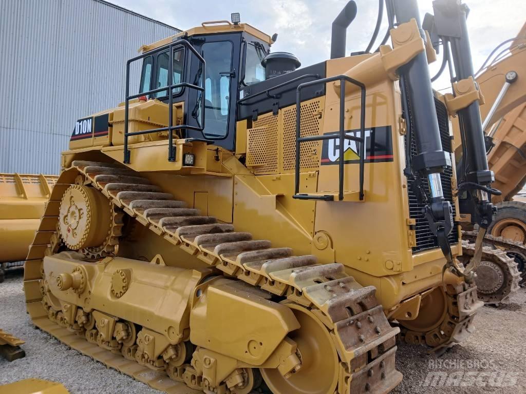 CAT D 10 N Kāpurķēžu buldozeri