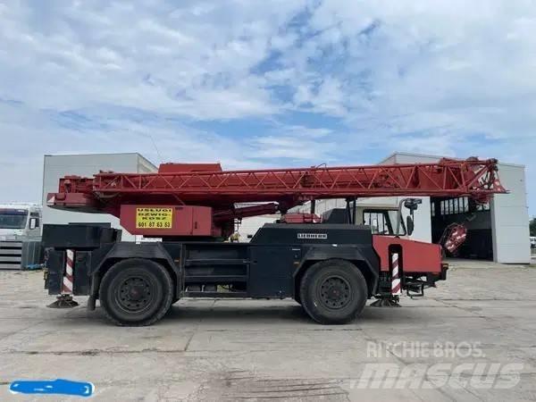 Liebherr LTM 1030 Visurgājēji celtņi
