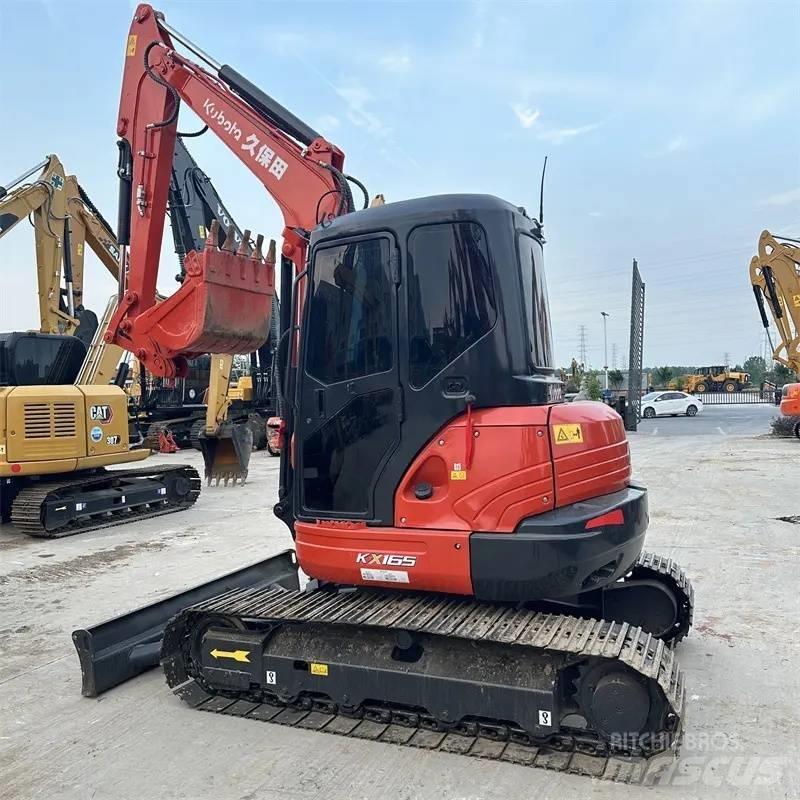 Kubota kx165 Kāpurķēžu ekskavatori