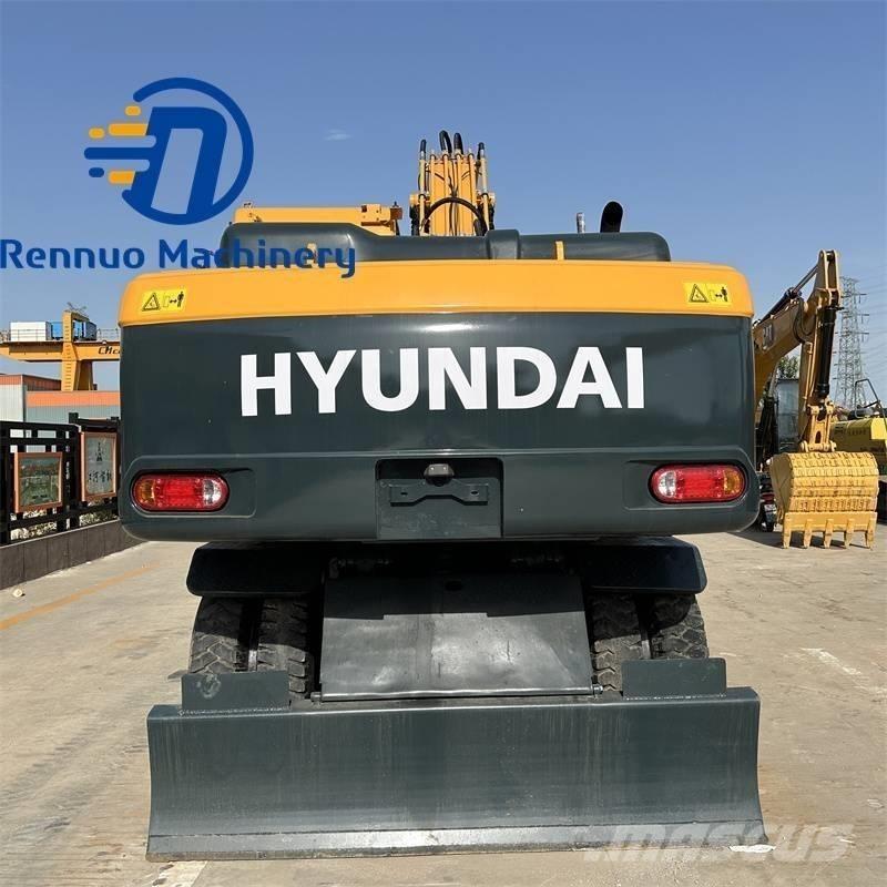 Hyundai 210W-9 Ekskavatori uz riteņiem