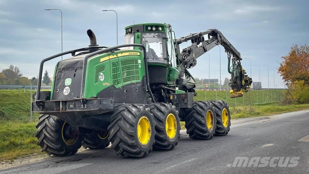 John Deere 1270 G Harvesteri