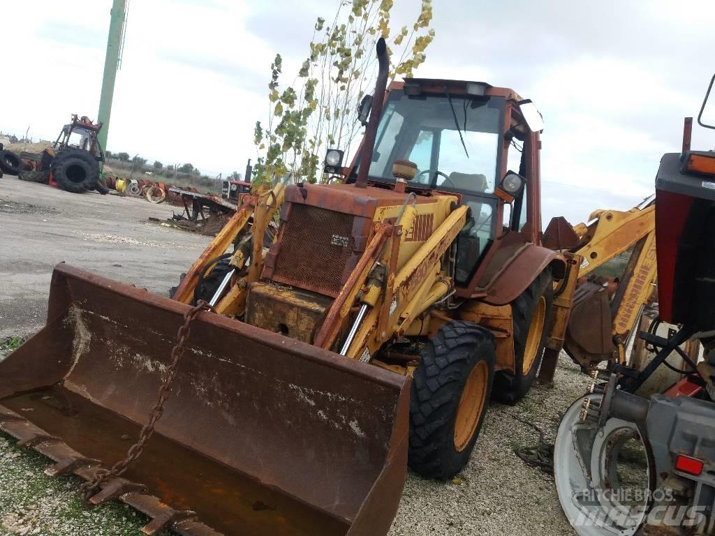 CASE 580 SK Ekskavatori-iekrāvēji