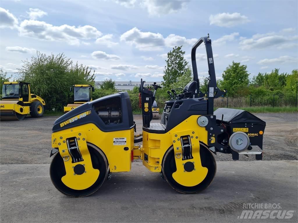 Bomag BW 138 AD-5 Divvalču grunts veltņi