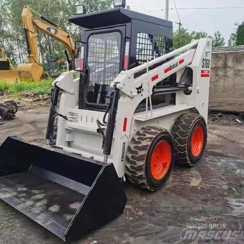 Bobcat S 160 Lietoti riteņu kompaktiekrāvēji