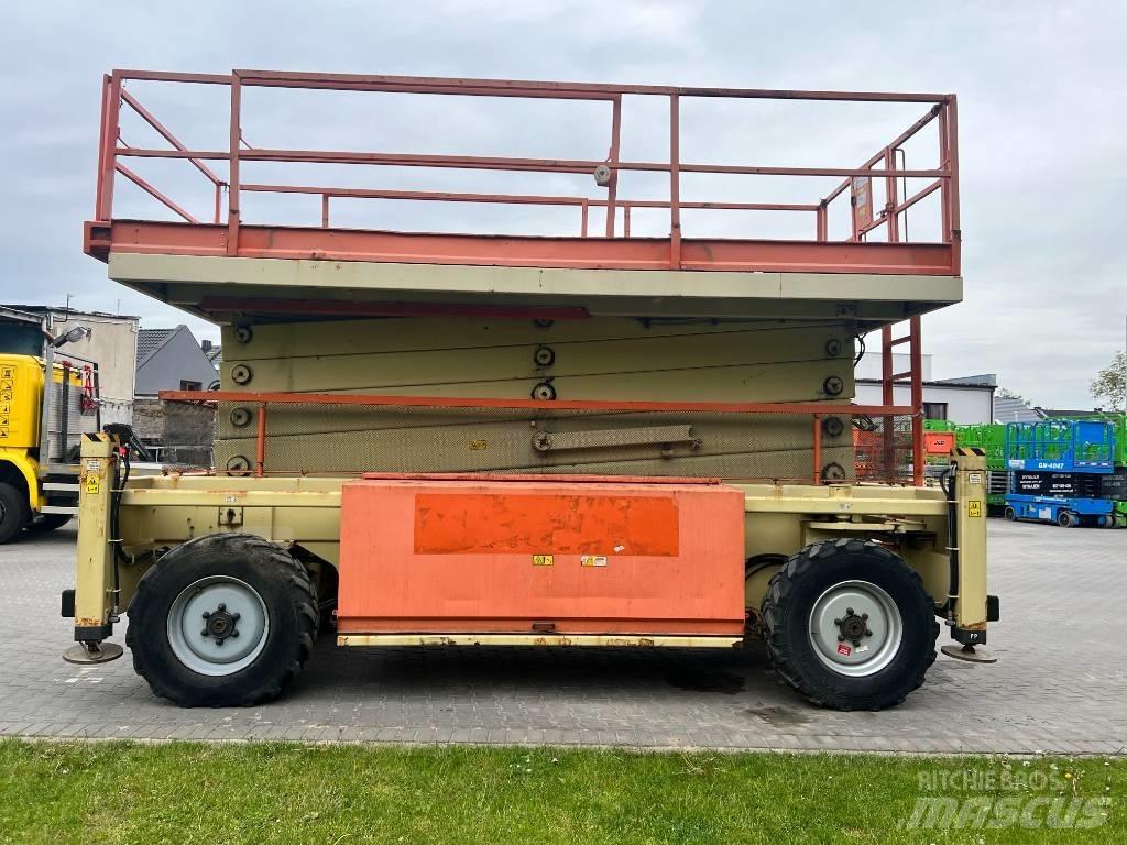 JLG 210-25 Šķerveida pacēlāji