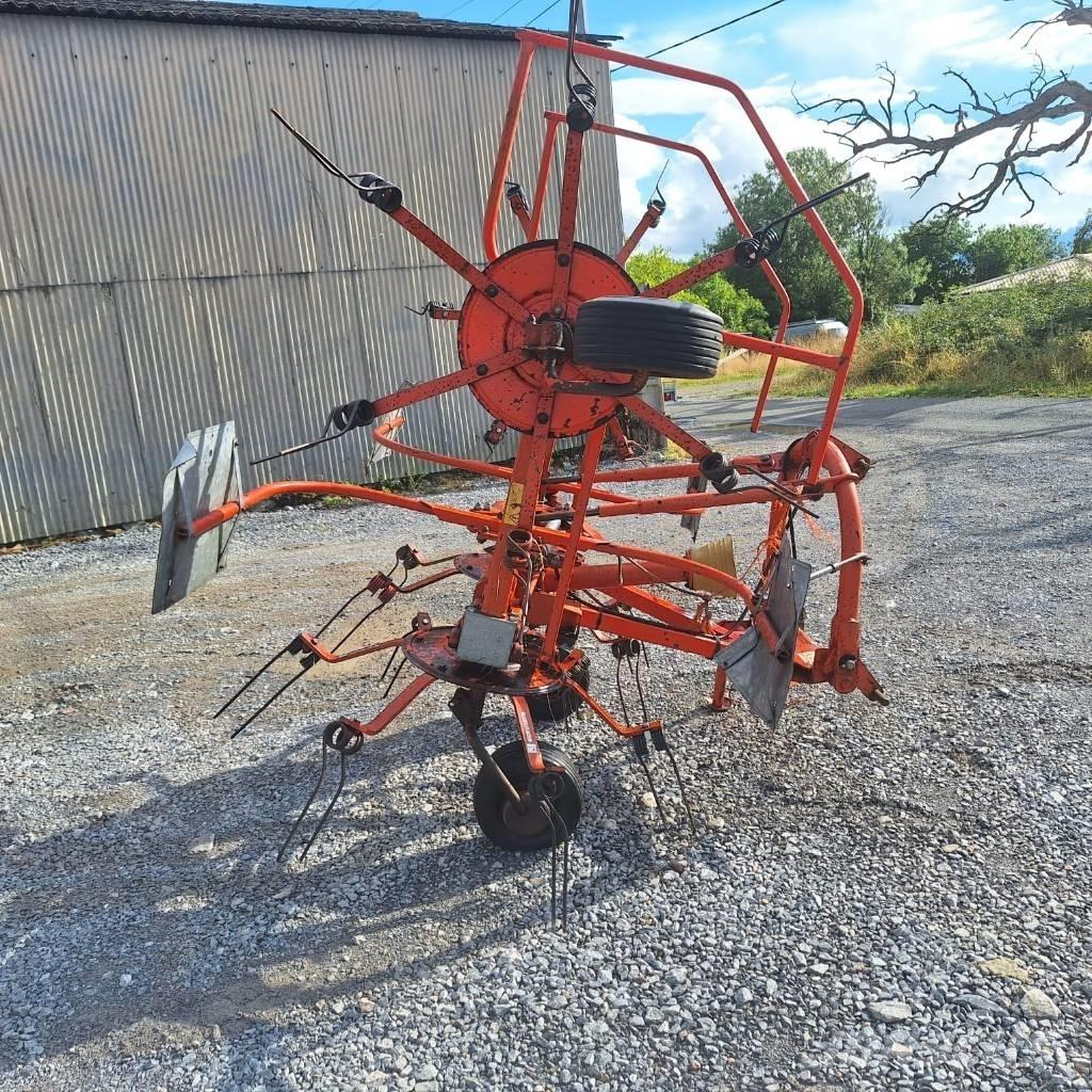 Fella TH 450 D Hydro Grābekļi un siena ārdītāji
