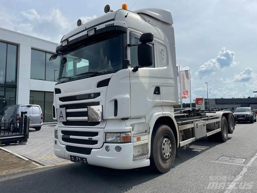 Scania R400 Treileri ar āķi