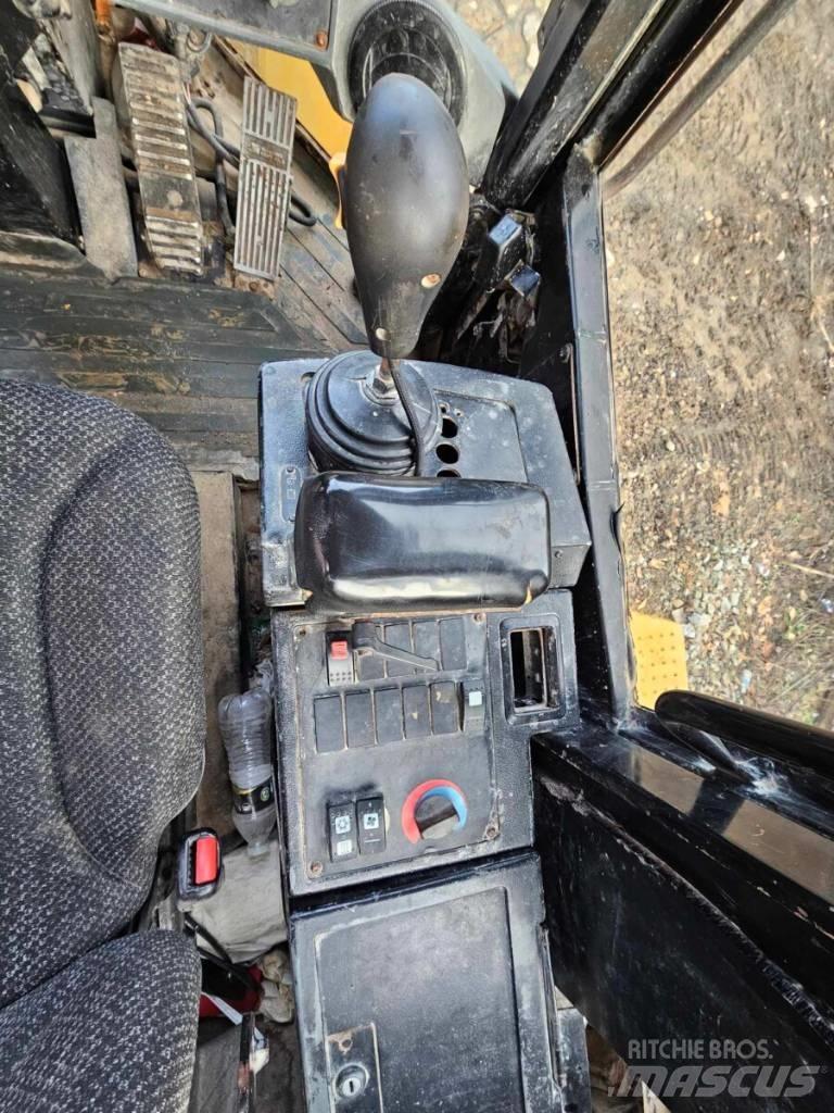 CAT 938 G II Iekrāvēji uz riteņiem