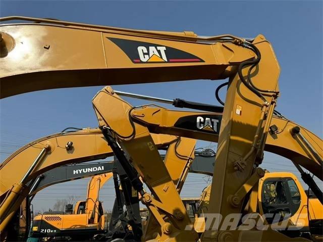 CAT 320 C L Kāpurķēžu ekskavatori