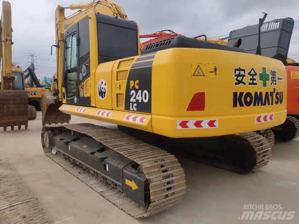 Komatsu PC 240 Kāpurķēžu ekskavatori