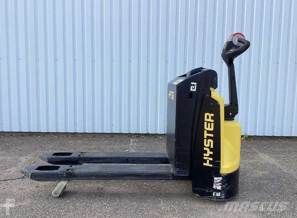Hyster P2.0 Pašgājēji krautnētāji