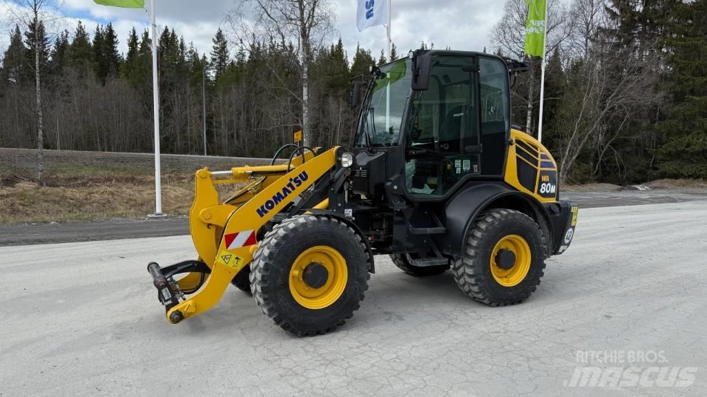 Komatsu WA 80 M Iekrāvēji uz riteņiem