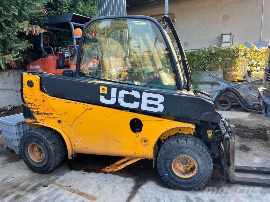 JCB TLT 35 D Teleskopiskie manipulatori
