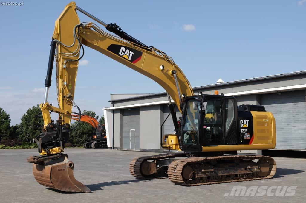 CAT 320 FL Kāpurķēžu ekskavatori