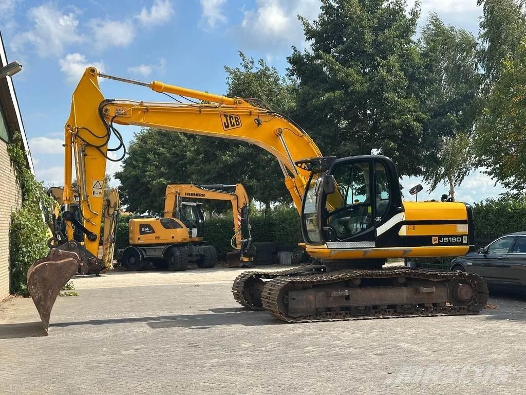 JCB JS190 LC Kāpurķēžu ekskavatori