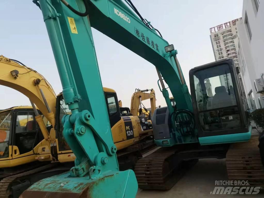Kobelco SK 135 Kāpurķēžu ekskavatori