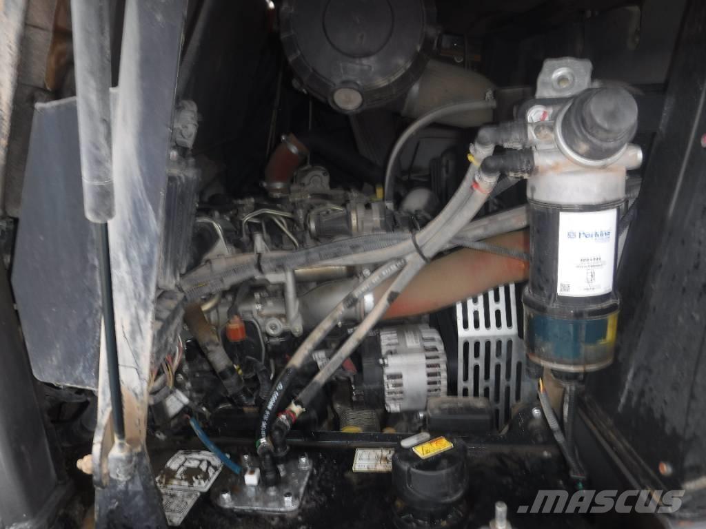 Mecalac 6 MDX Mini pašizgāzēji