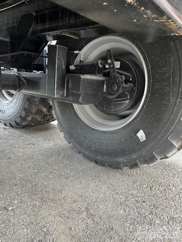Palmse Trailer D1600 Treileris ar iekrāvēju